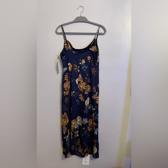 Canton Walker Slip Dress Size Medium - Picture 2 of 4